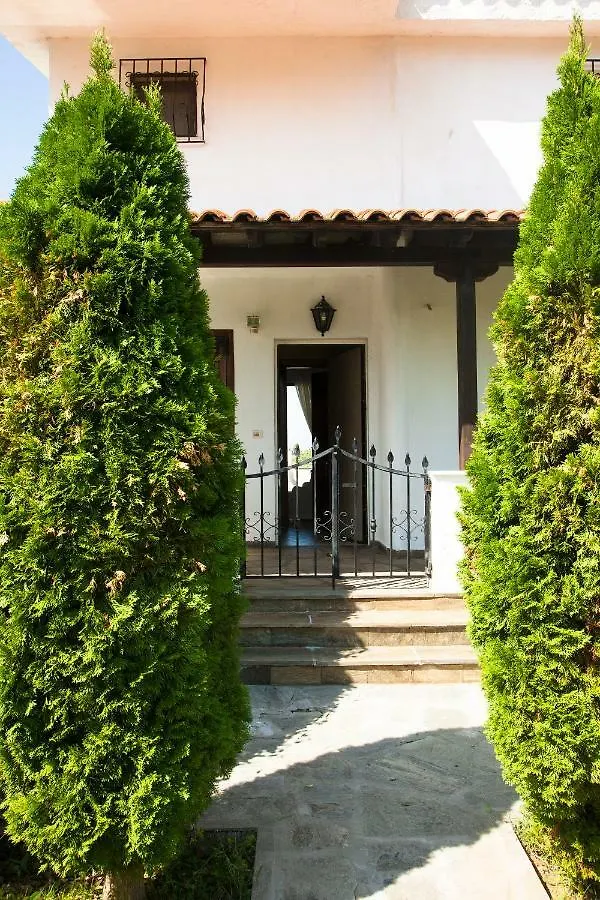 Elani Beautiful Villa シビリ