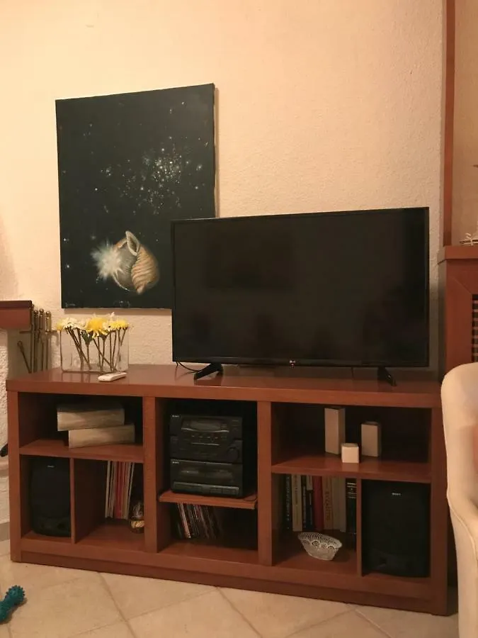 Elani Beautiful Villa シビリ 0*,